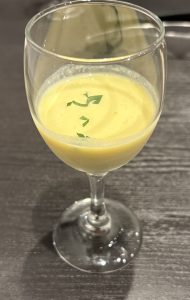 池袋焼肉たんたんのスープ画像
